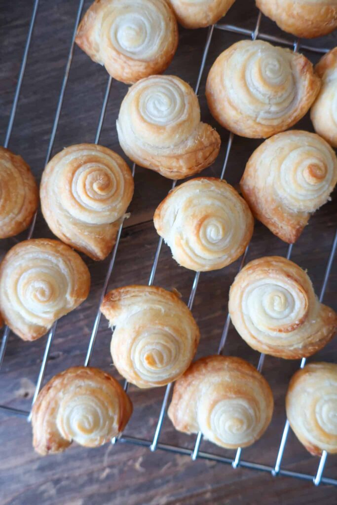 baked plain swirls of puff pastry