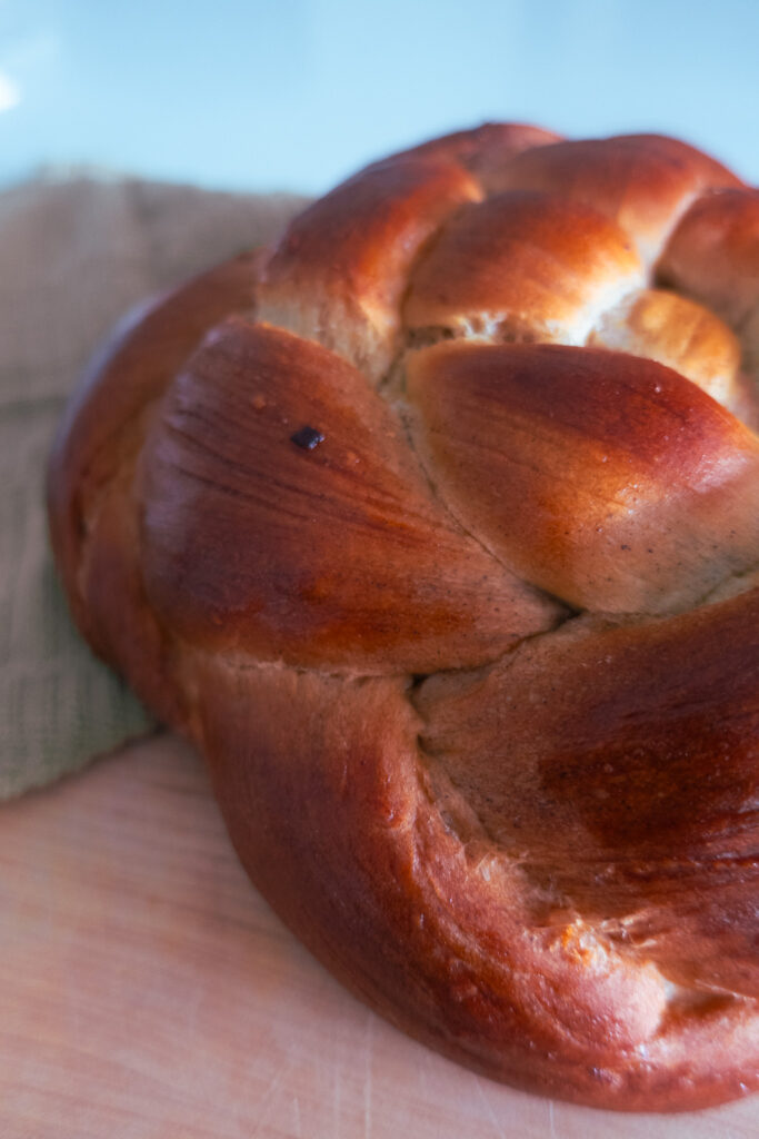 spiced challah bread knot; cardamom, cinnamon, date spiced enriched dough