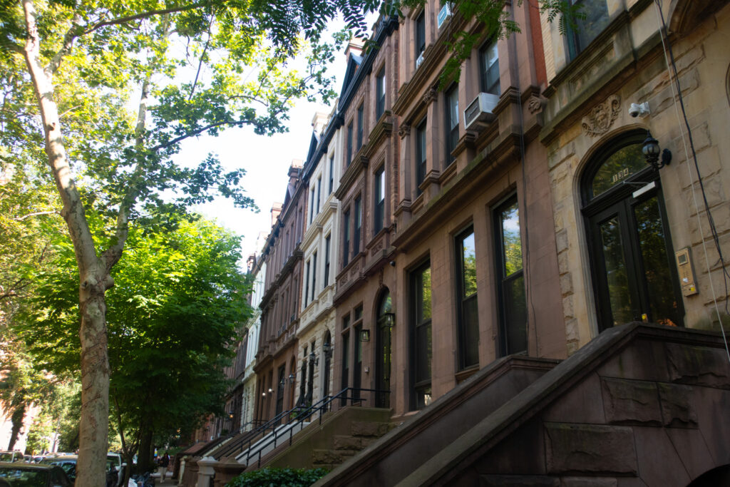 upper west side new york city; summer in new york city; brownstones in new york city upper west side