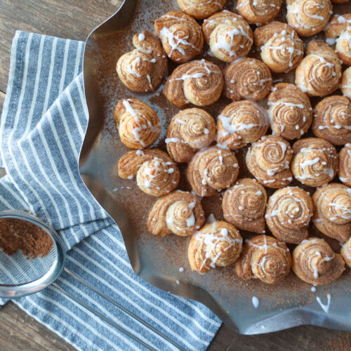 mini cinnamon swirl puff pastry