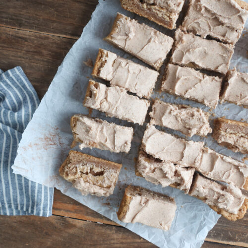 snickerdoodle bars with brown butter cinnamon frosting