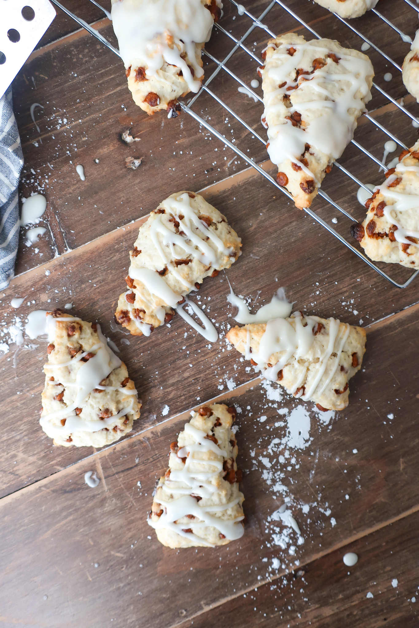 cinnamon chip scones