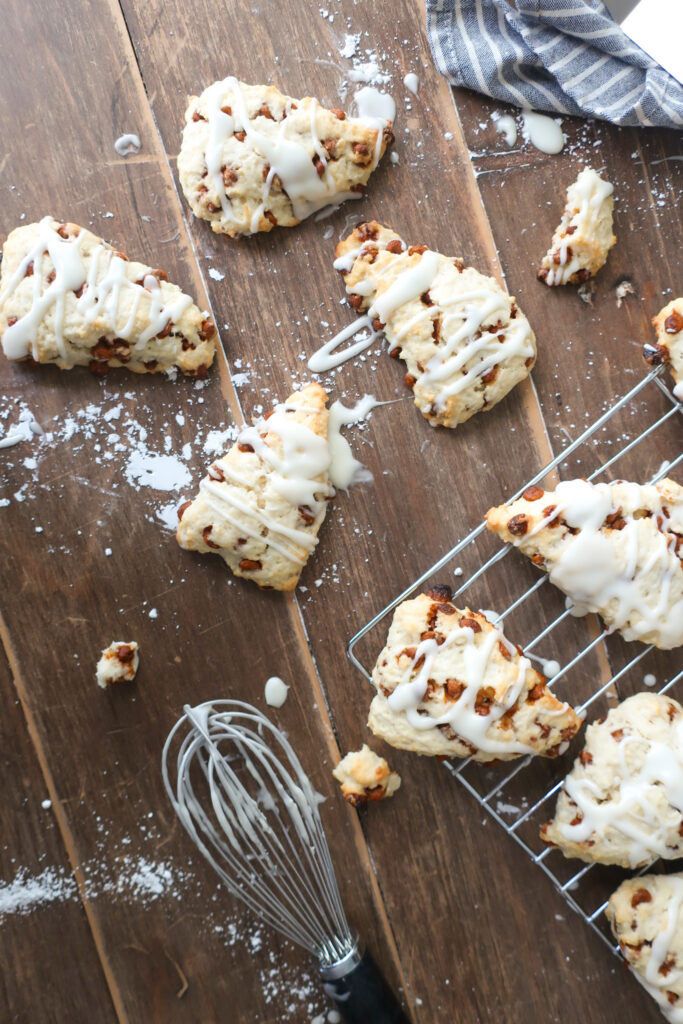 cinnamon chip scones