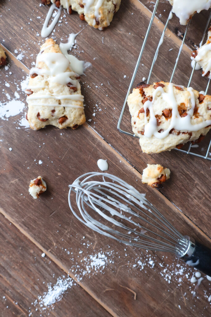 cinnamon chip scones