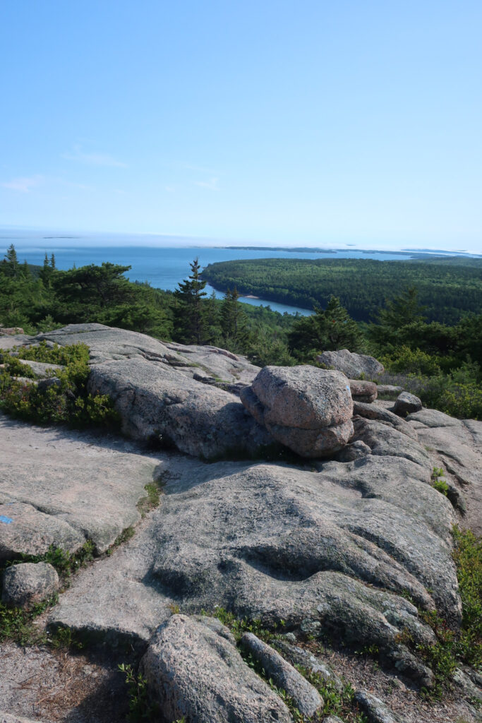 maine road trip; mother daughter roadtrip; acadia national park; usa roadtrip; roadtrip itinerary; maine travel guide; new england travel tips; bar harbor maine; maine food recommendations; hikes acadia national park maine