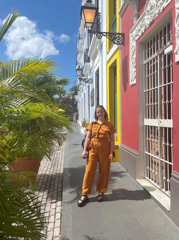 woman standing in san juan puerto rico, usa, north america; friend trip; puerto rico in february; puerto rico itinerary; san juan puerto rico; women who travel; female travel; long week trip inspiration