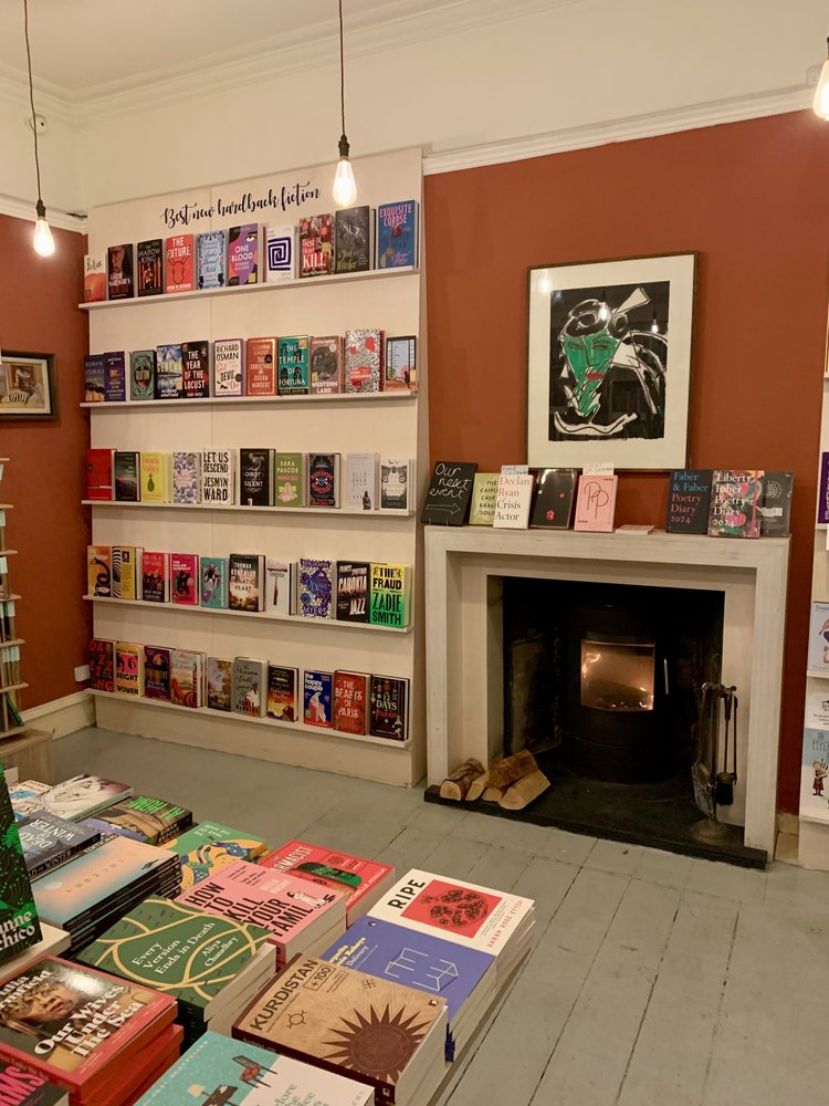 golden hare bookstore in stockbridge neighborhood in edinburgh, scotland, uk, europe; solo travel; solo female travel; roadtrip scotland; roadtrip europe; scotland itinerary