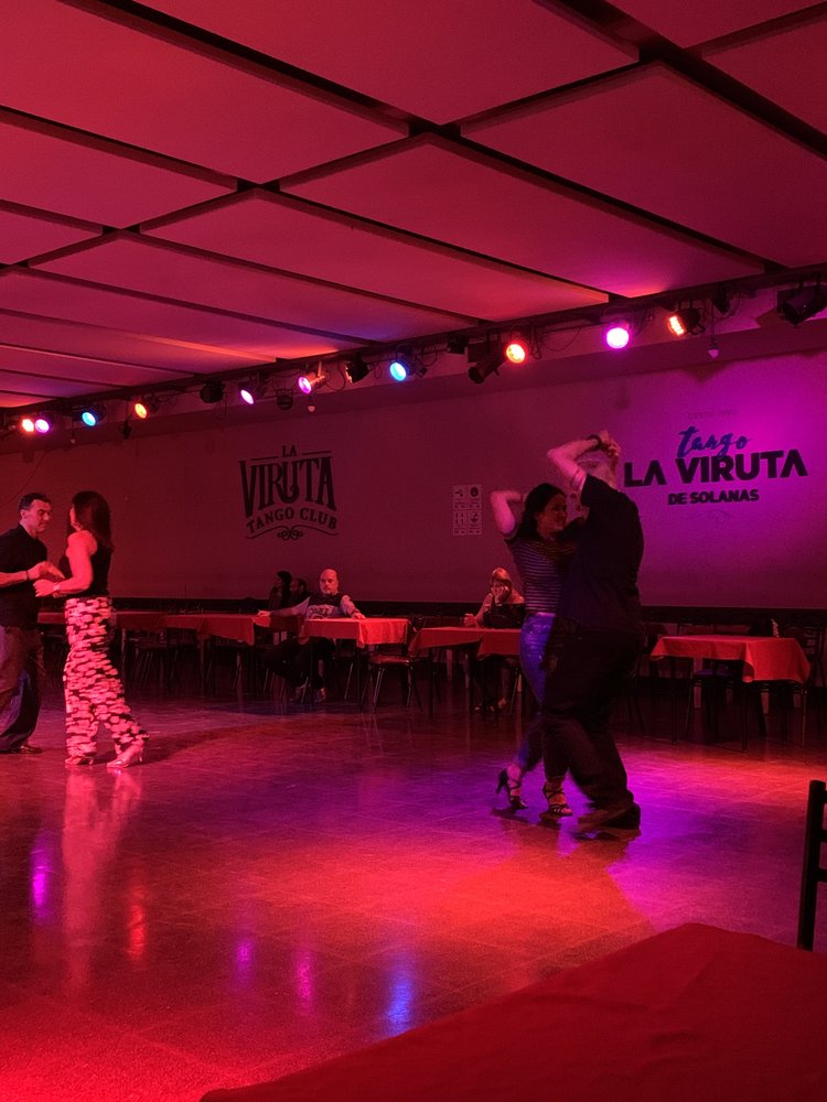 tango class in buenos aires argentina; backpacking south america; solo backpacking trip; female backpacking trip tips; solo travel tips; solo female travel; argentina travel itinerary