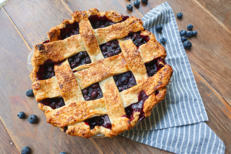 blueberry pie with buttery crust