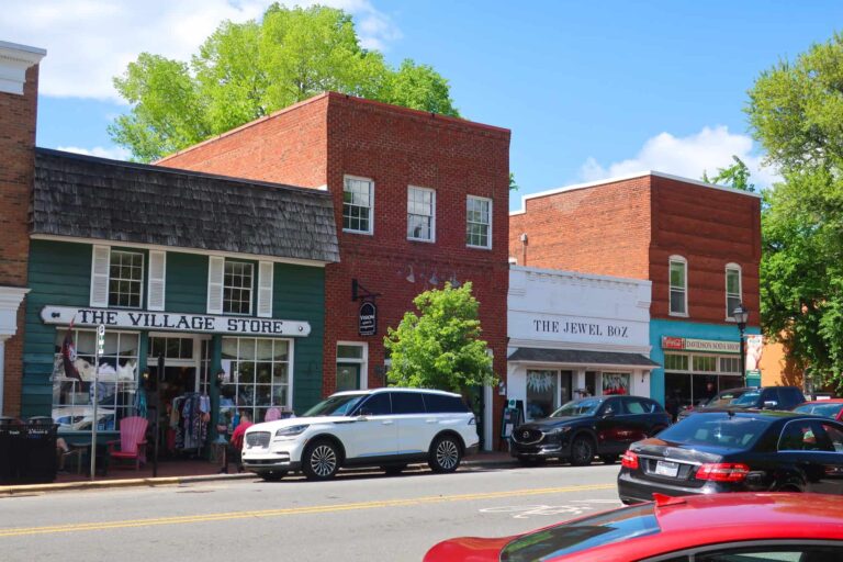 the best small towns near charlotte nc