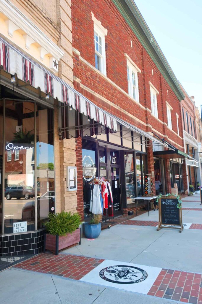best places to shop in mooresville nc