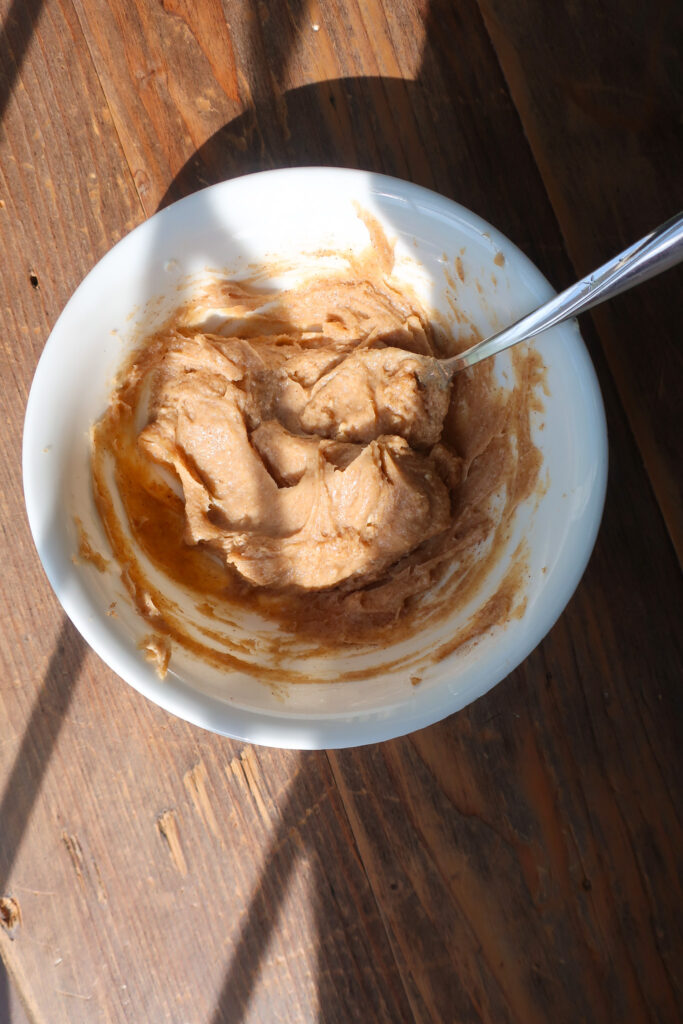 cinnamon cream cheese spread in bowl