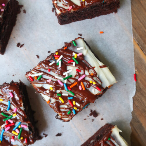 chocolate cookie bars with cream cheese frosting