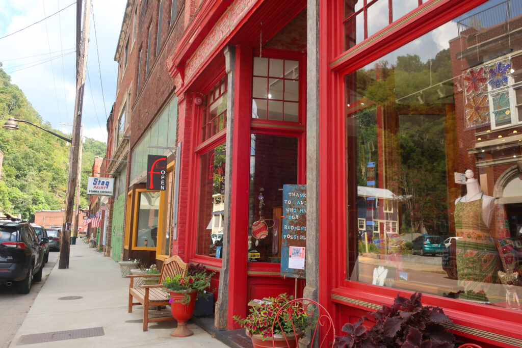 shops in marshall north carolina