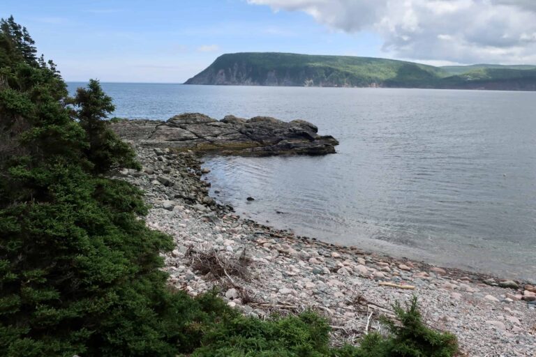 coastal views of Nova Scotia from Middle Head hike
