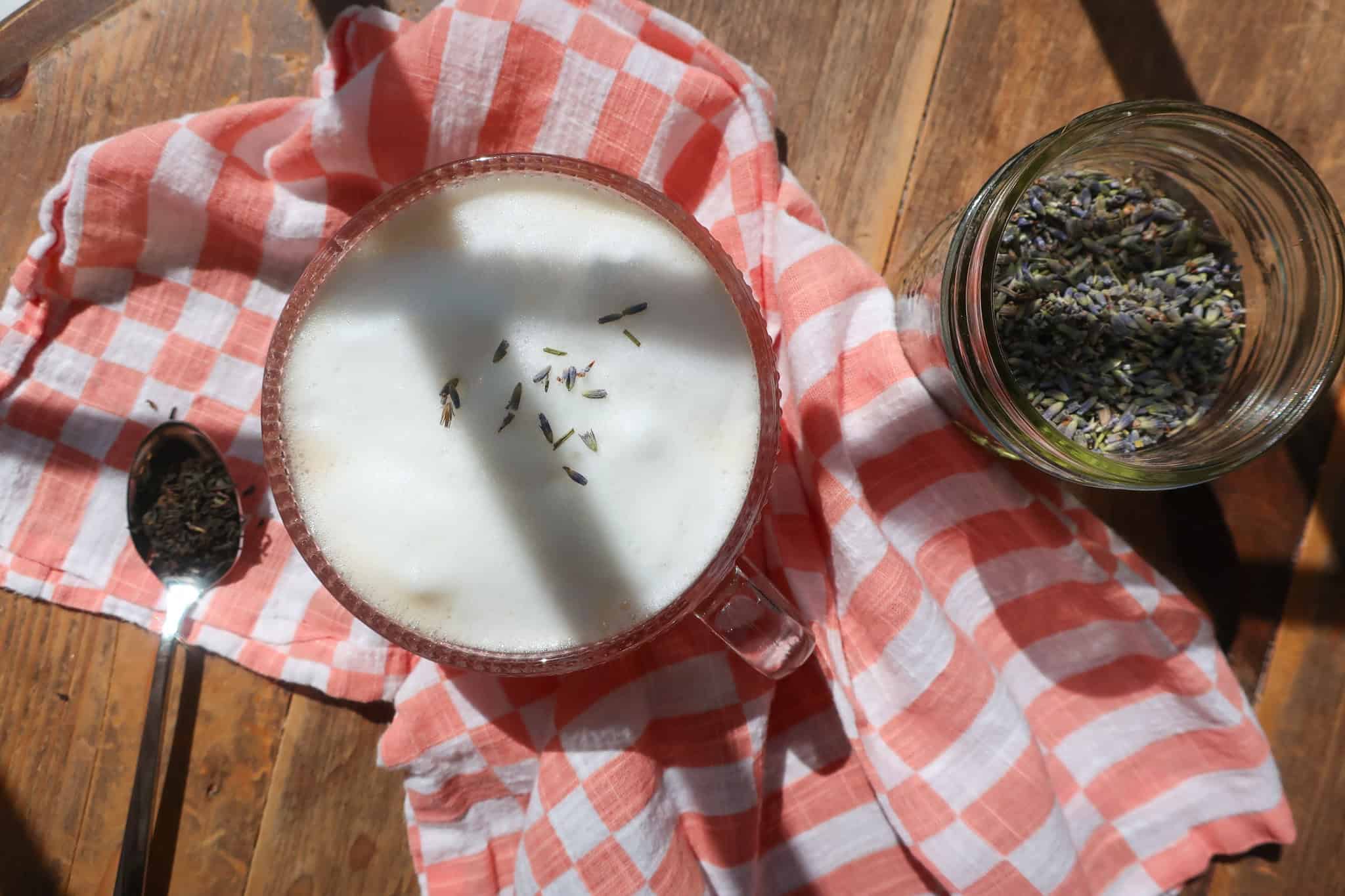 simple lavender london fog lattee