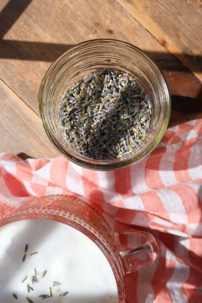 dried lavender in jar