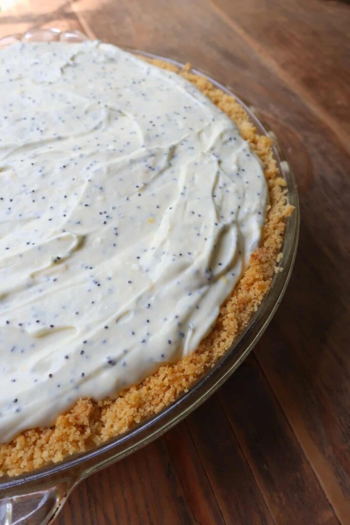 lemon poppy seed mousse in club cracker pie crust