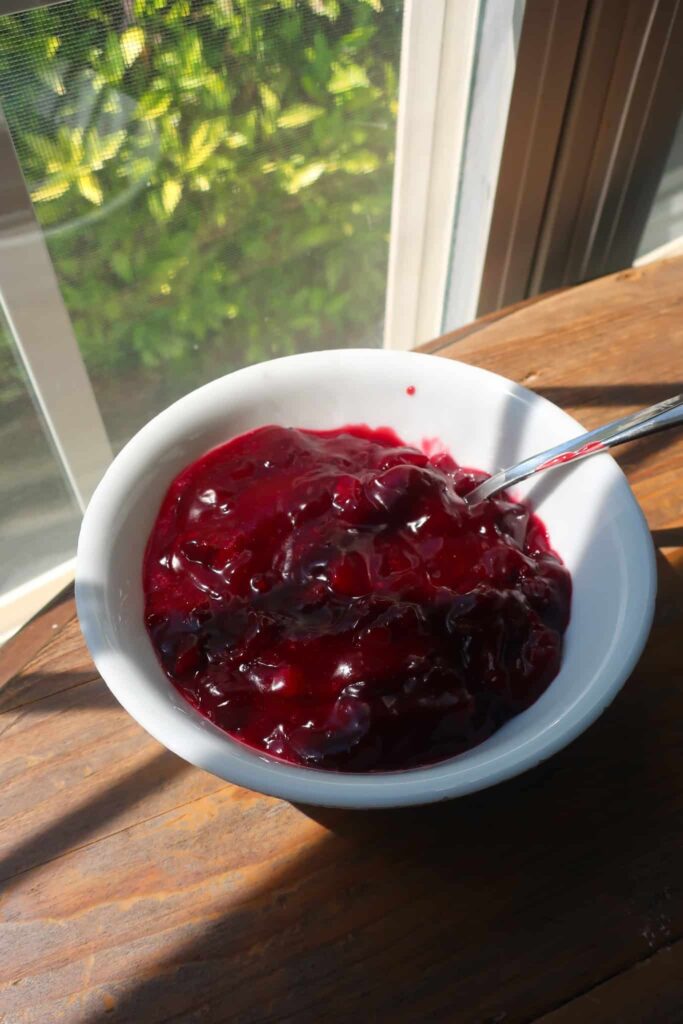 homemade cherry pie filling