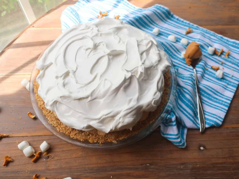 homemade fluffernutter pie