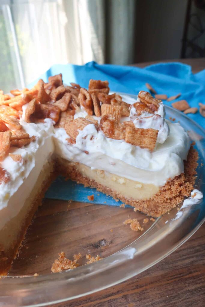 inside of Cinnamon Toast Crunch pie