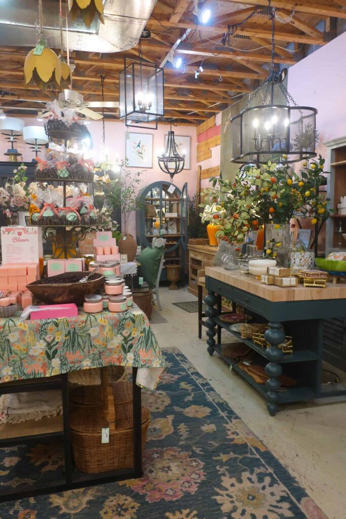 Dutchmans home store in Highlands NC