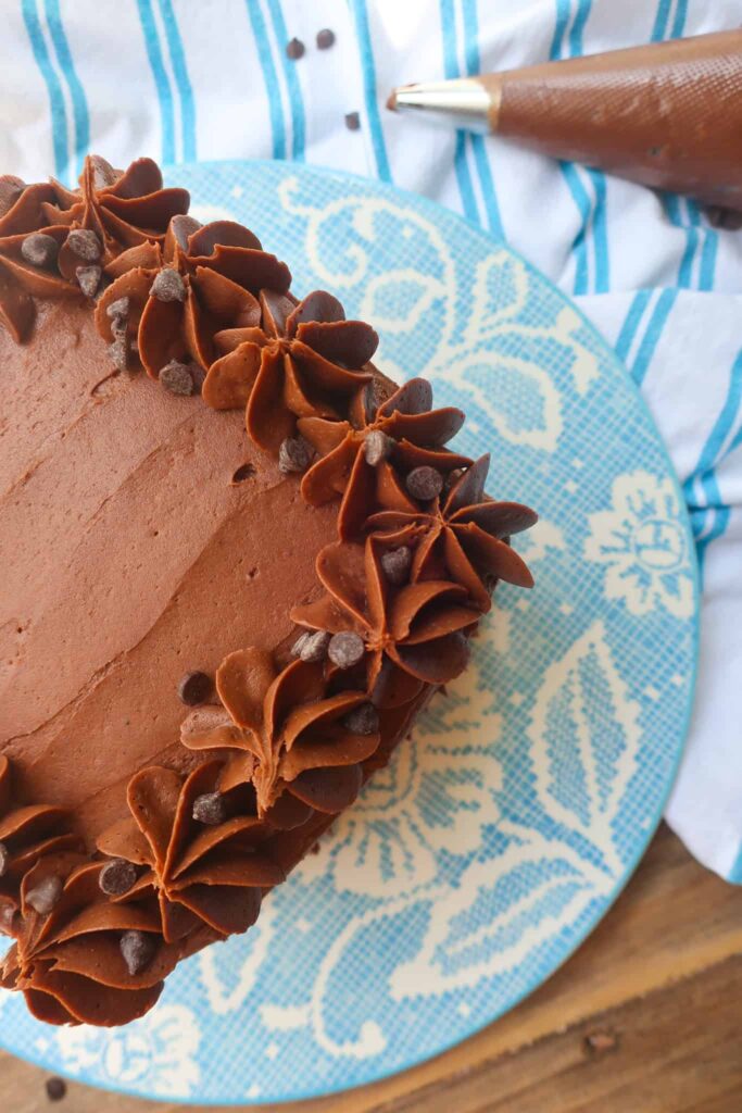 chocolate cake with chocolate frosting